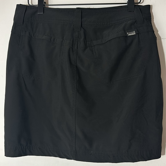 Eddie Bauer Women’s Black Skort 14 - Picture 2 of 4